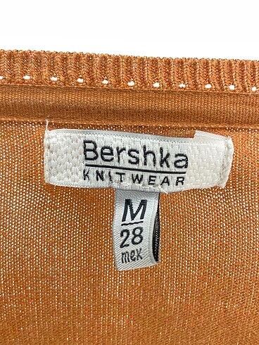 m Beden çeşitli Renk Bershka Hırka %70 İndirimli.