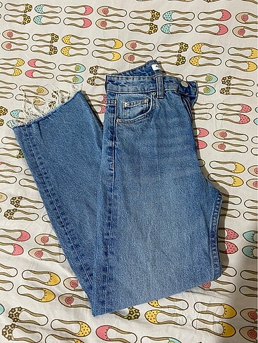 Pullandbear Straight Jean