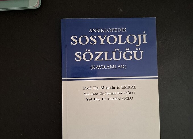 Sosyoloji Sözlüğü
