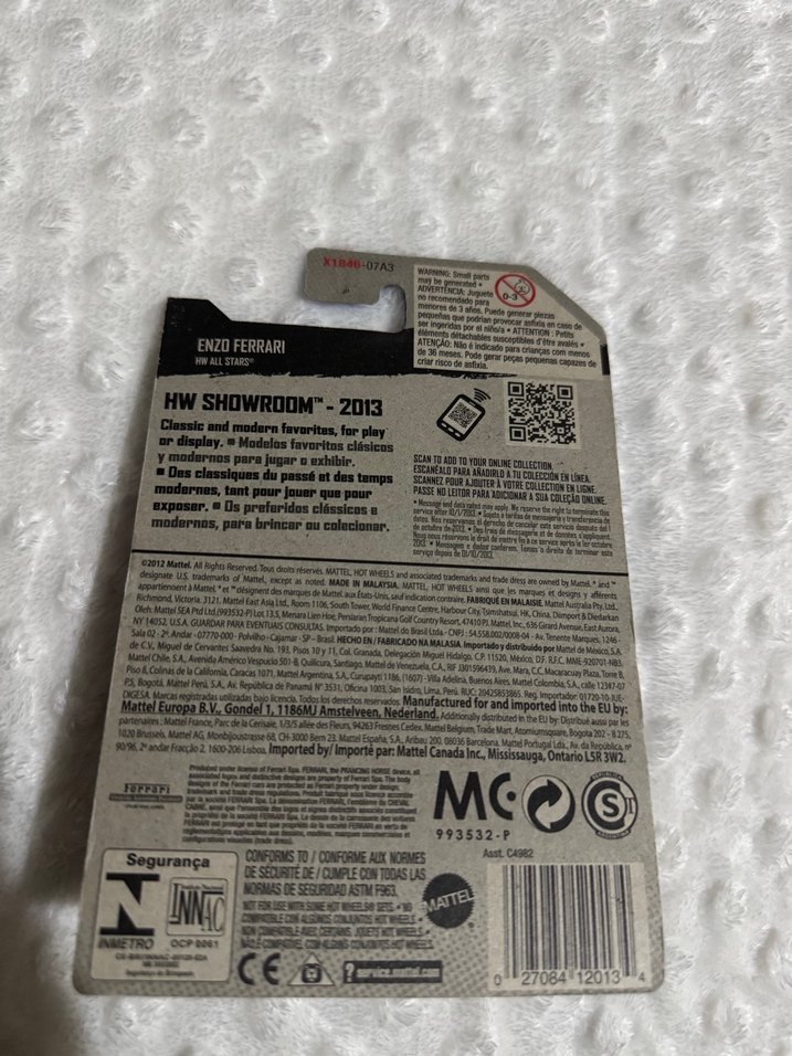 Enzo Ferrari Hot Wheels 2012 - Görsel 2