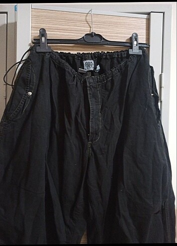 Urban outfitters bdg orijinal paraşüt pantolon