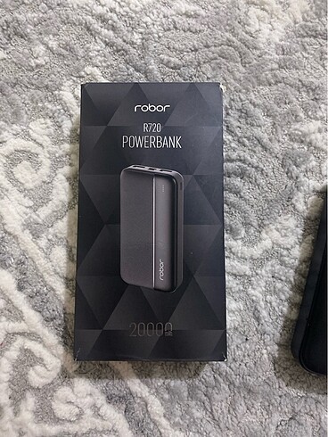Robor R720 powerbank 2000