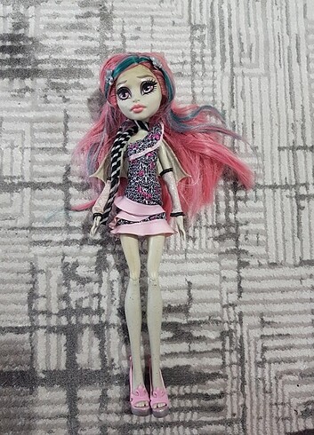 Beden Monster high rochelle
