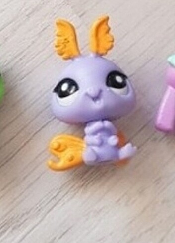  Beden Litttlest pet shop 