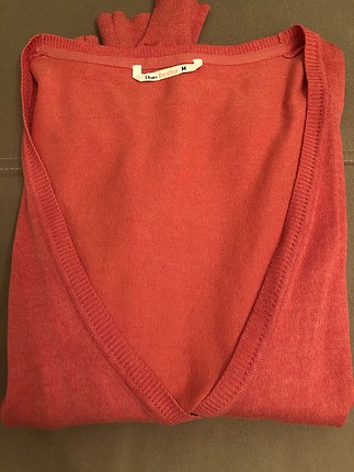 m Beden Bershka hırka narçiçeği
