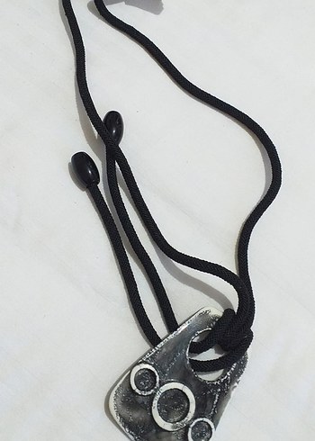 Siyah Elastik Uzun Kadın Kolye - Görsel 2