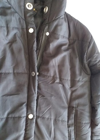 Düğmeli Siyah Kadın Uzun Kışlık Mont - Görsel 3