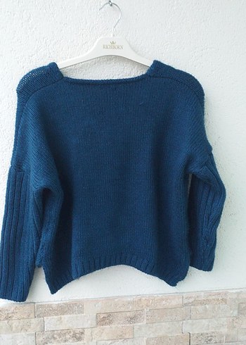 V Yaka Lacivert Örgü Kadın Kazak - Görsel 3