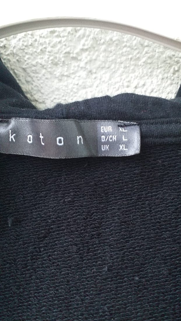 Siyah Baskılı Kapüşonlu Erkek Yelek - Görsel 2