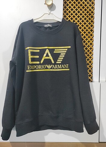 EA7 SWEATSHİRT
