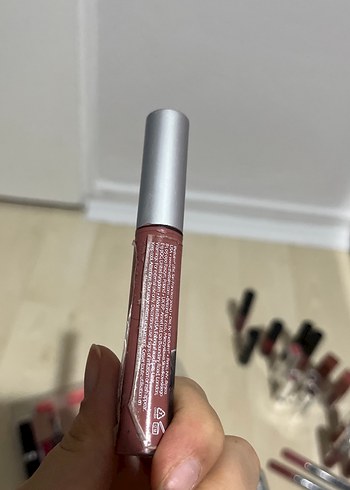 Beden The Balm Mat Ruj - sincere rengi
