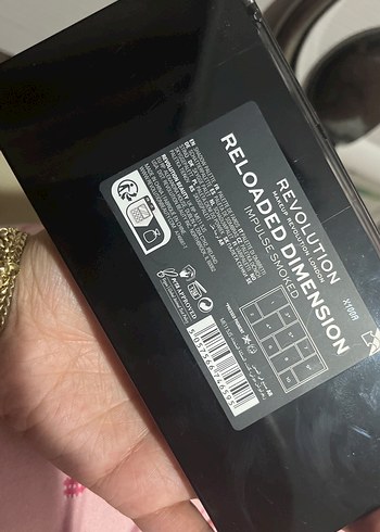 Revolution Göz Far Paleti Reloaded dimension impulse smoke - Görsel 3