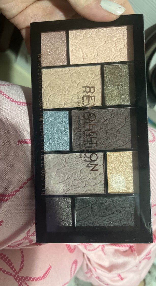 Revolution Göz Far Paleti Reloaded dimension impulse smoke - Görsel 4