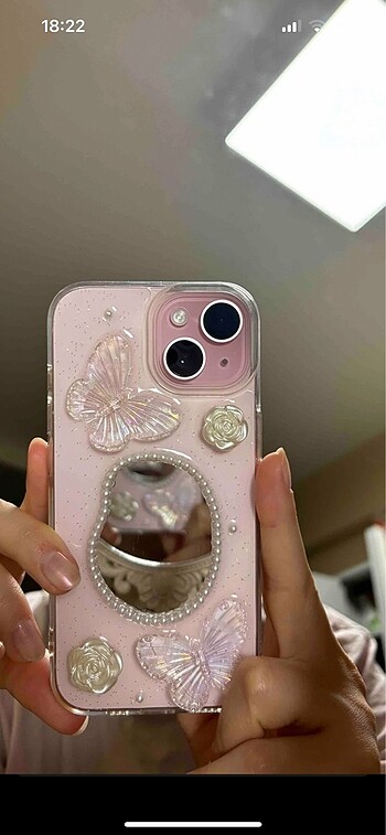 Iphone 13-14 uyumlu kılıf kelebekli hologramlı
