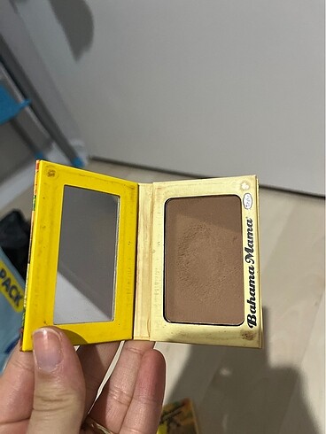  Beden Renk The balm bahama mama bronzer