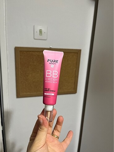 Pure beauty bb krem 01 ivory rengi.