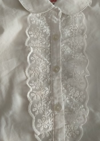 Kız Çocuk Nakışlı Beyaz Kısa Kollu Gömlek - Görsel 3