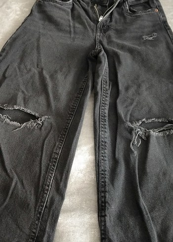 Siyah Midi Kesim Yırtık Detaylı çocukKot Pantolon - Görsel 4