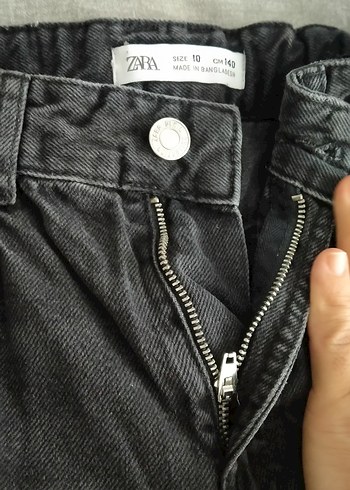 Siyah Midi Kesim Yırtık Detaylı çocukKot Pantolon - Görsel 5