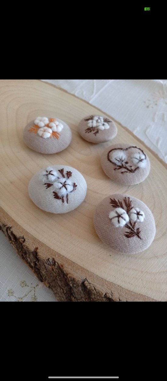 Pamuk Çiçeği İşlemeli Broş - Görsel 3