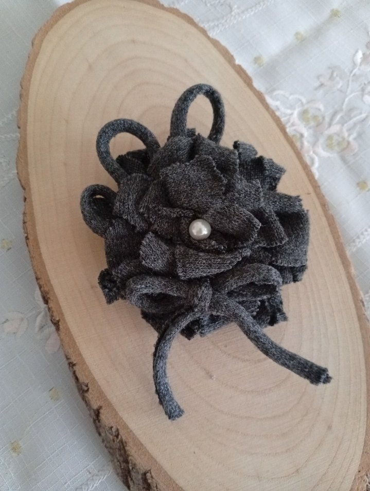 İncili Triko Detaylı Kadın Broş - Görsel 4