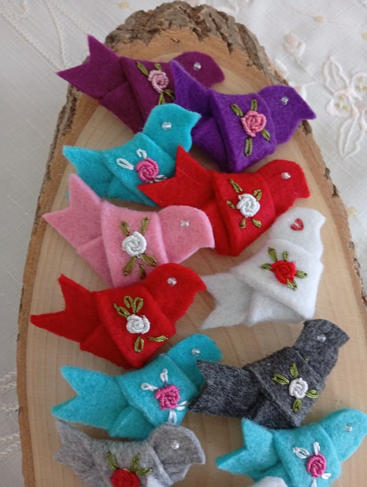 İşlemeli Keçe Kuş Broşlar - Görsel 4