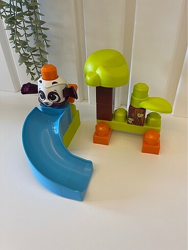 Mega Mega Bloks Peek A blooks