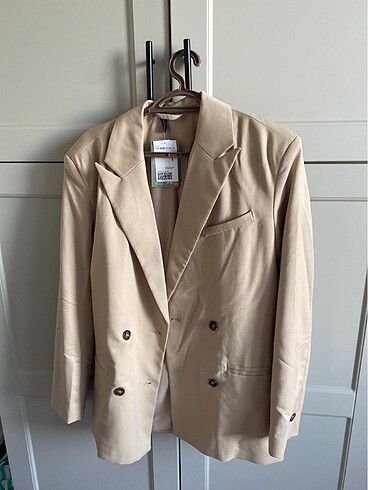 H&M KRUVAZE BLAZER