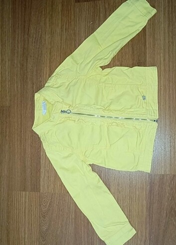 12-18 Ay Beden sarı Renk Kusursuz mevsimlik kız çocuk ceket. yepyeni hiç bir sorun kusur 
