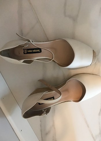 Beyaz Dolgu Topuk Kadın Espadril - Görsel 2