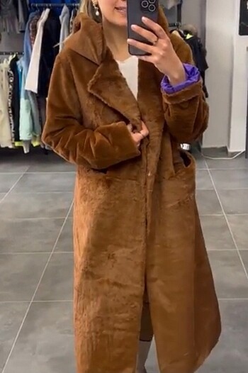 Diğer Kapüşonlu uzun peluş kürk kaban