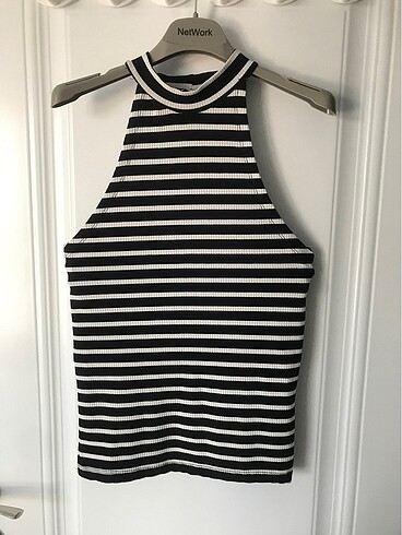 Halter yaka tişört