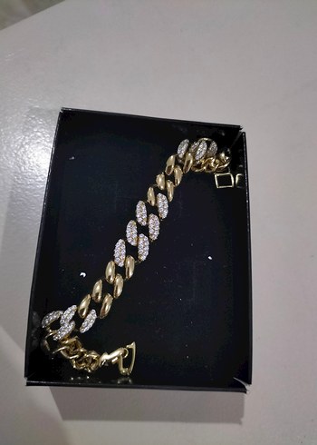 Pandora soprano item