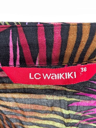 36 Beden çeşitli Renk LC Waikiki Gömlek %70 İndirimli.