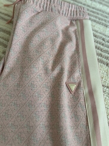 l Beden Guess