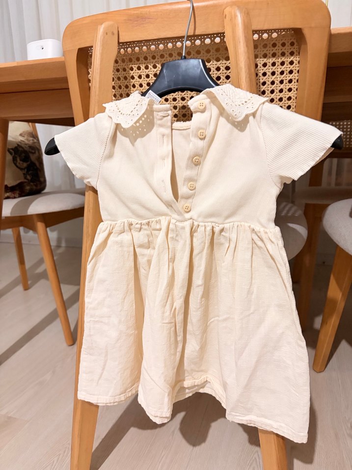 Kız Çocuk Keten Beyaz Fırfırlı Elbise - Görsel 2