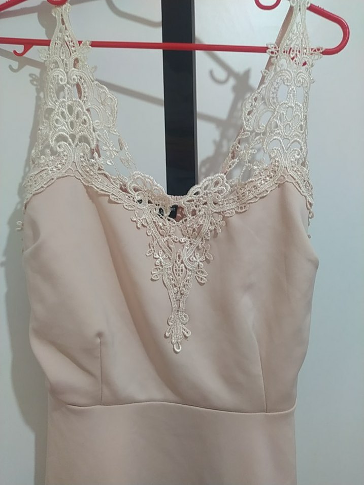 Bej Midi Dantel Detaylı V Yaka Elbise - Görsel 2