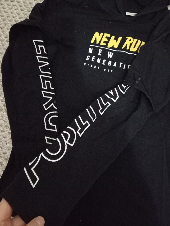 Erkek Siyah Kapüşonlu Sweatshirt - Görsel 4