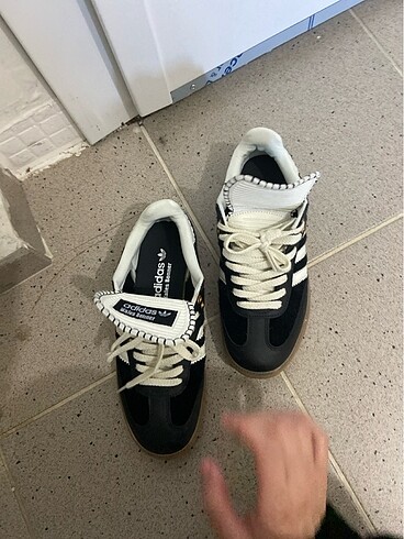 Adidas Adidas