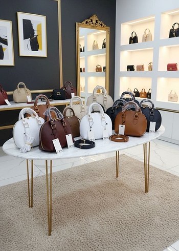 Zara Beyaz Deri Kadın Çanta, Modern Klasik