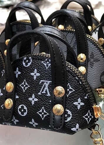 Louis Vuitton Cüzdan anahtarlık