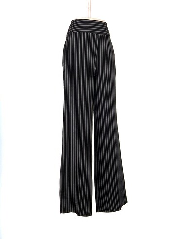 Vintage Love Diğer Kumaş Pantolon %70 İndirimli.