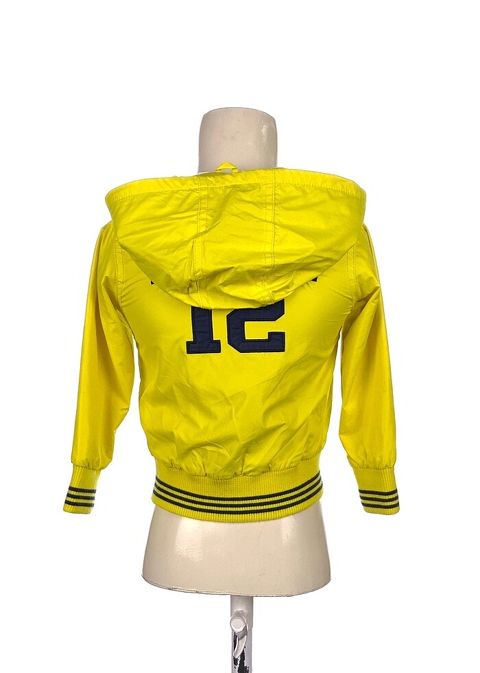 Diğer Spor Dış Giyim %70 İndirimli. - Görsel 3