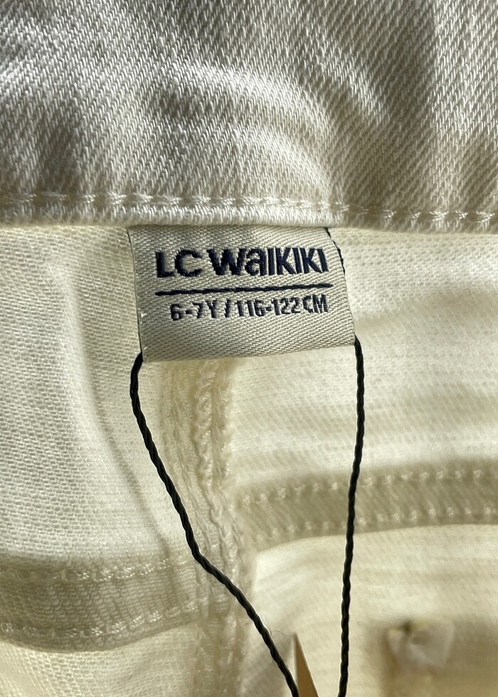 LC Waikiki Bermuda / Kapri %70 İndirimli. - Görsel 3