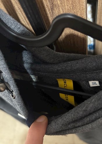 Moncler Gri Kapüşonlu Erkek Sweatshirt - Görsel 4