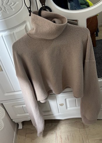 Beyaz Boğazlı Uzun Kollu İnce Triko Kazak - Görsel 2