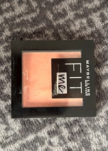 Maybelline Maybelline Fit Me! Kırmızı Parlak Allık 50 Wine