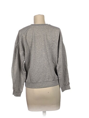 m Beden PreLoved Sweatshirt %70 İndirimli.