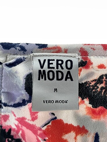 m Beden çeşitli Renk Vero Moda Bluz %70 İndirimli.