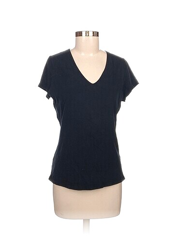 Marks & Spencer T-shirt %70 İndirimli.